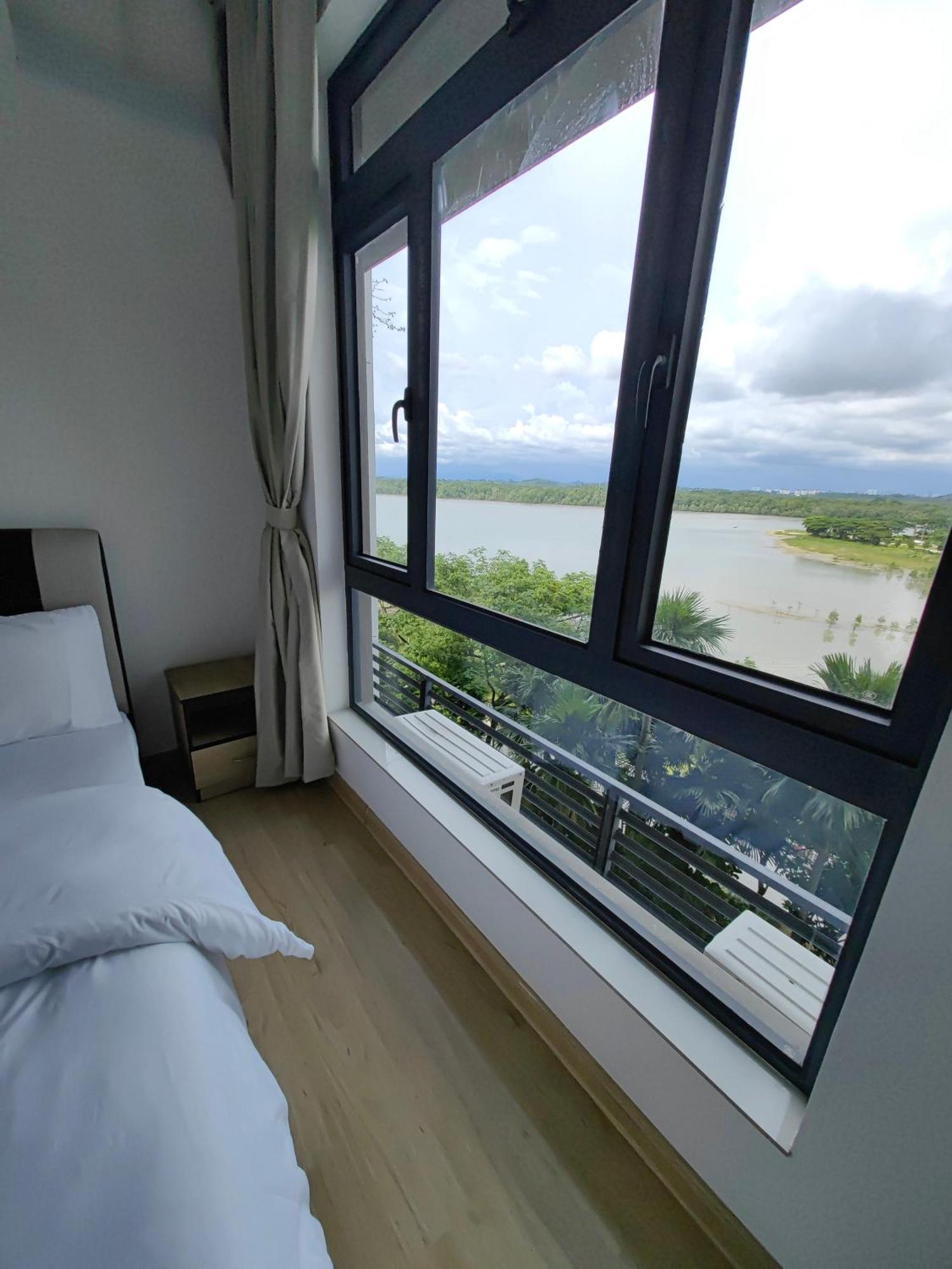 Xtu Seaview 1Room At Forest City Kampong Pok Kechil Exterior photo